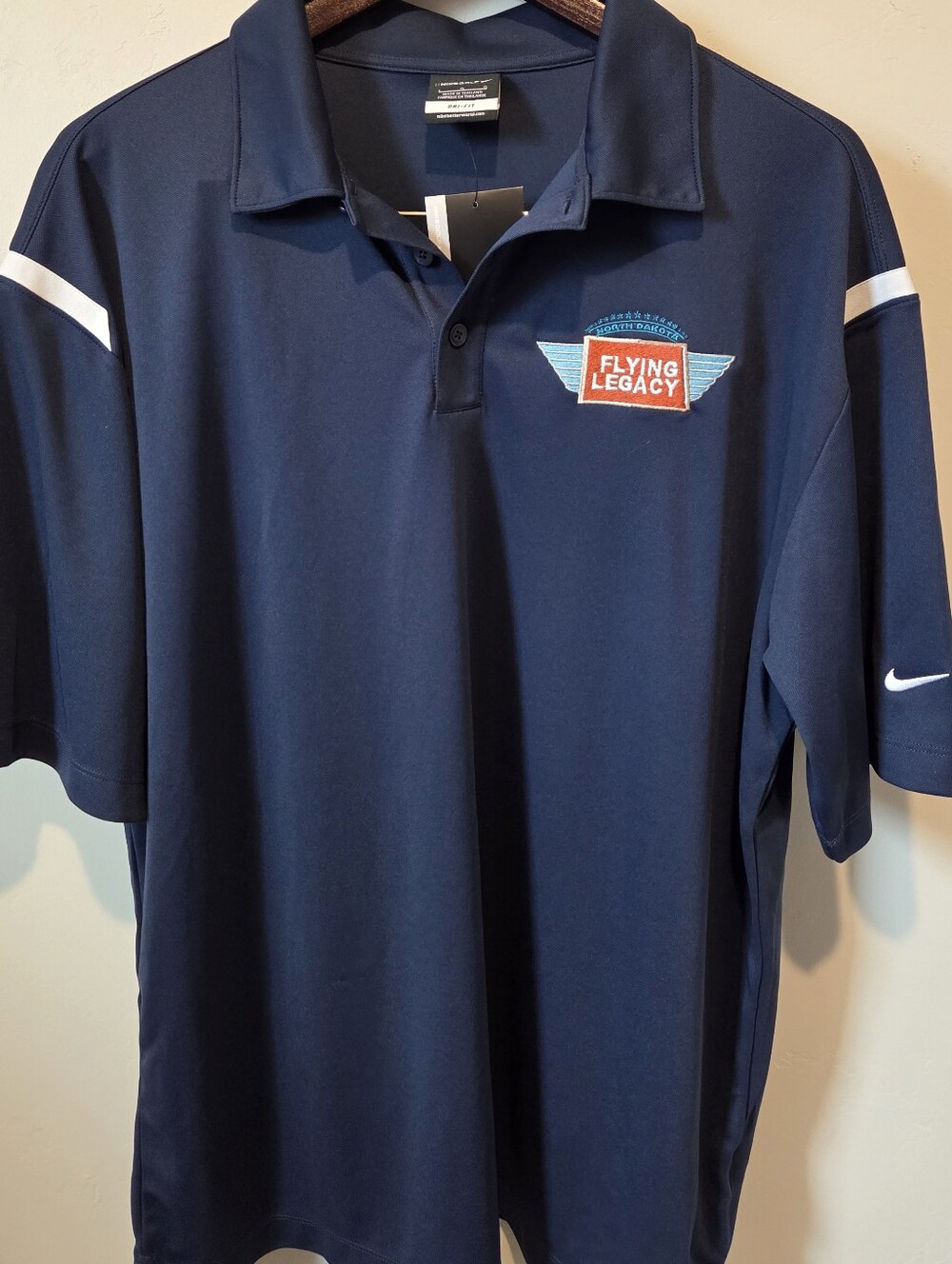 NWT Nike Golf North Dakota Flying Legacy Dri-FIT Polo Men’s Large Navy